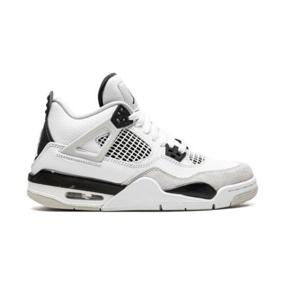 AIR JORDAN 4 RETRO "MILITARY BLACK"